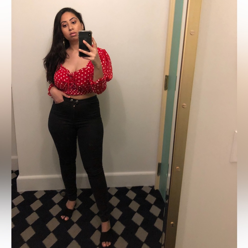 Finders keepers  red Crop Top size large